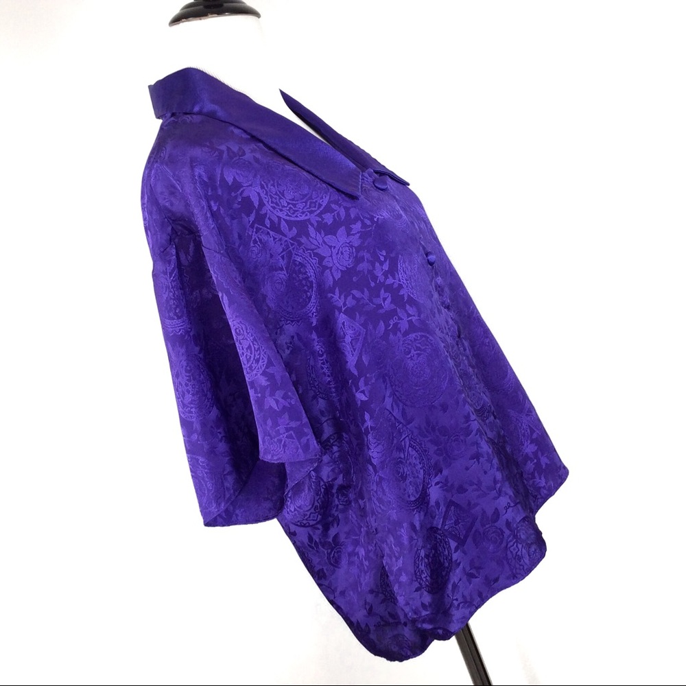 ❌SOLD❌Vintage Victoria's Secret Purple sleep shirt - Picture 3 of 5